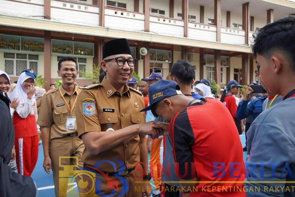 Gubernur Lampung