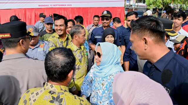 bupati bengkalis kasmarni