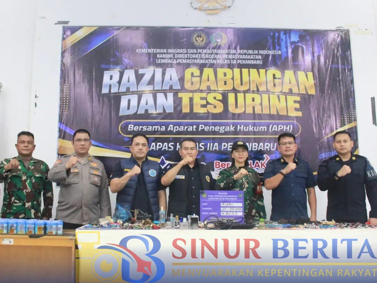 Kanwil Ditjenpas Riau menggelar razia dan tes urine di Lapas Pekanbaru bersama Brimob Polda Riau dan BNN Kota Pekanbaru untuk mencegah narkotika.