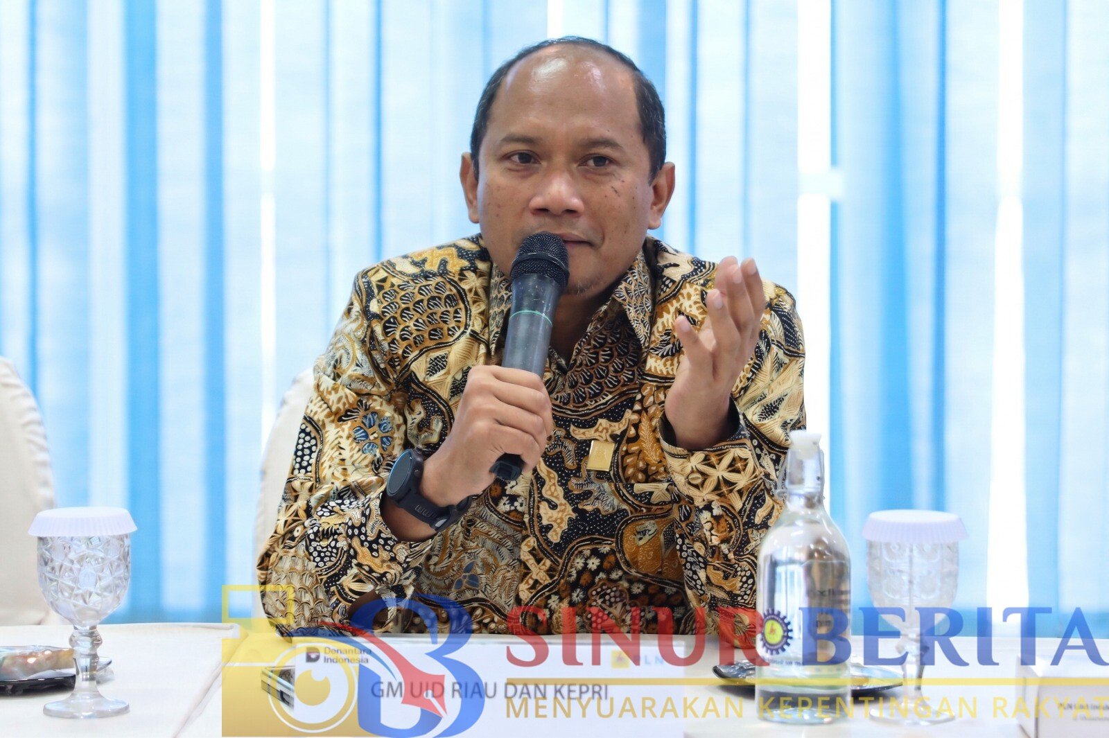 GM PLN UID Riau dan Kepri, Didik Wicaksono saat memberikan sambutan pada kegiatan Sinkronisasi Usulan Lokasi Program Listrik Desa di Pekanbaru.