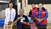 PMI Tapanuli Tengah menggelar aksi donor darah HUT ke-81 di GOR Pandan.