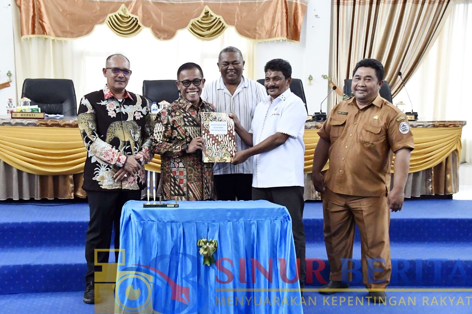 Pemkab dan DPRD Tapanuli Tengah menyepakati tiga Ranperda dalam Propemperda 2026, mencakup penataan perangkat daerah, bantuan hukum, dan pengelolaan sampah.