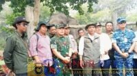 Pangdam XIX/Tuanku Tambusai mendampingi Menteri Kehutanan meninjau Flying Squad Tesso Nilo di Pelalawan, Riau
