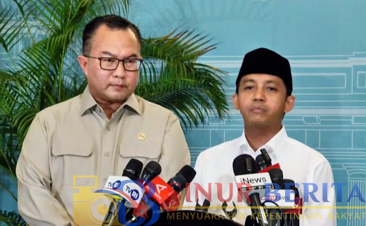 Menhut Raja Juli Antoni