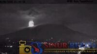Gunung Marapi di Sumatera Barat