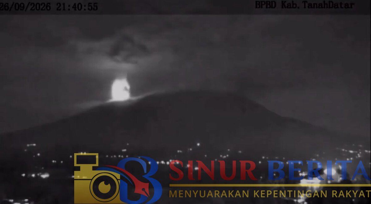 Gunung Marapi di Sumatera Barat
