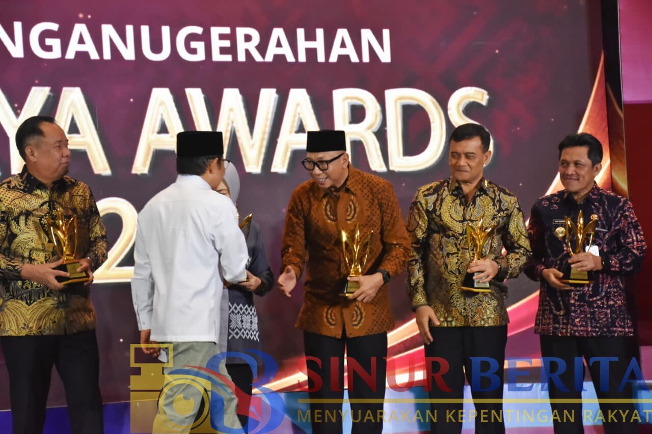 Gubernur Lampung sinurberita